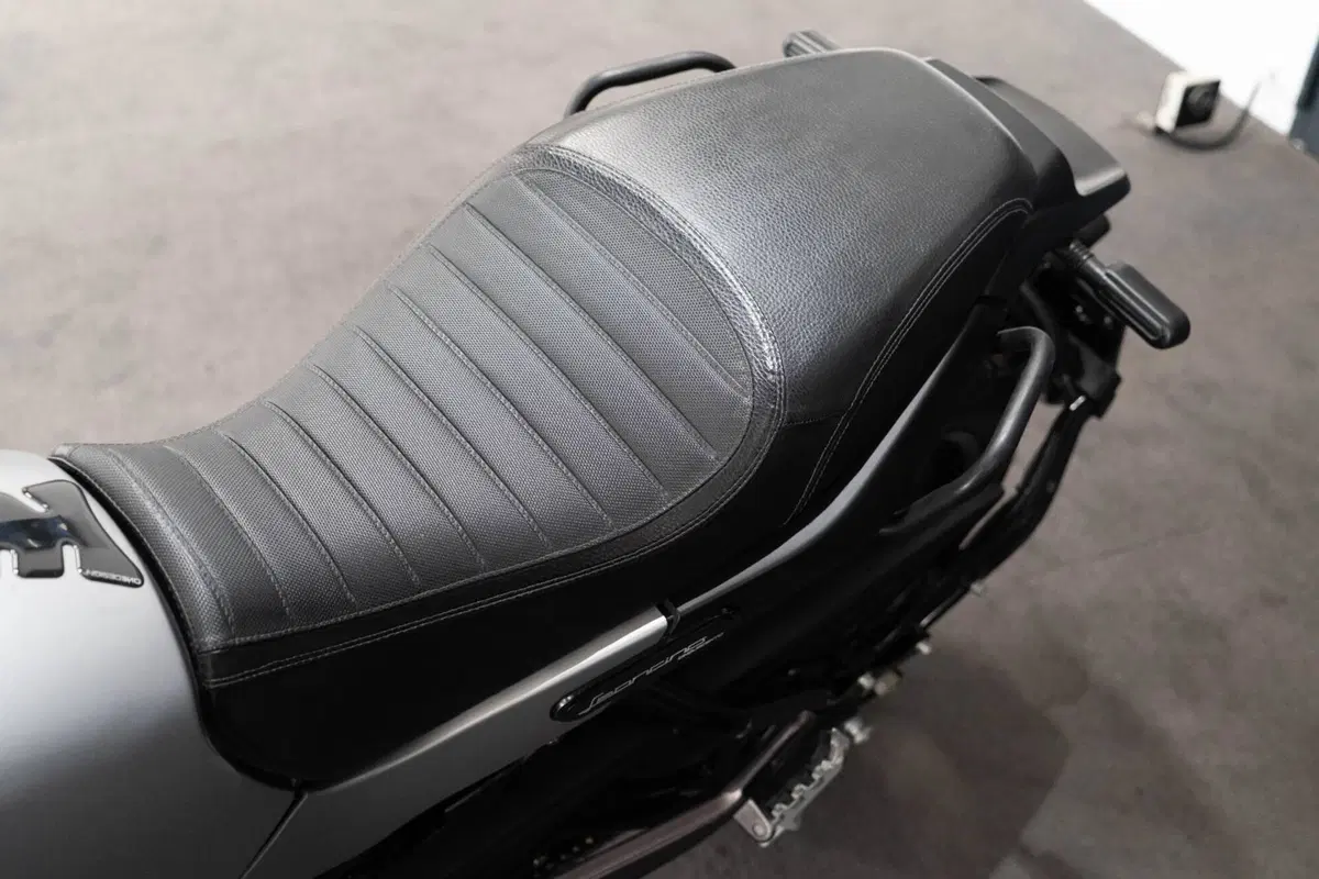Benelli Leoncino 500 ABS (2017 - 20) (7)