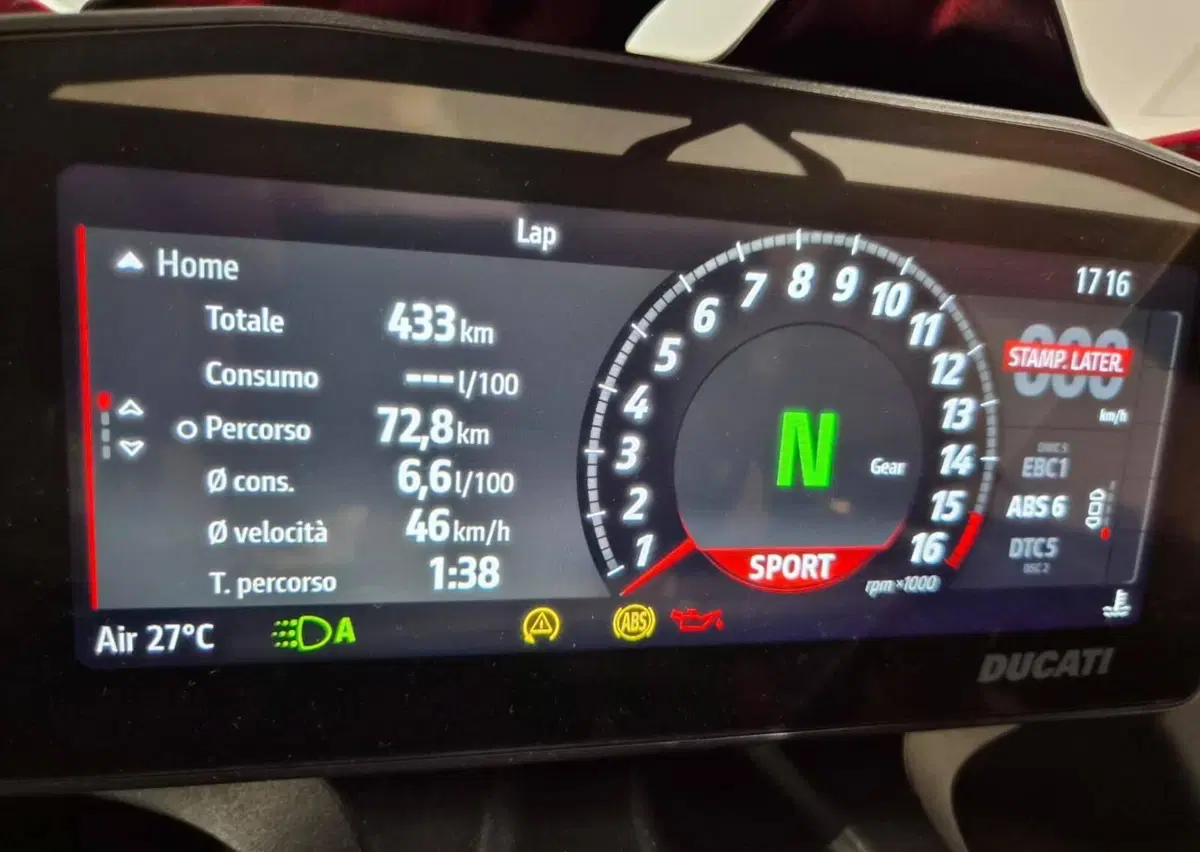 Ducati Panigale V4 S (2025 - 26) (3)