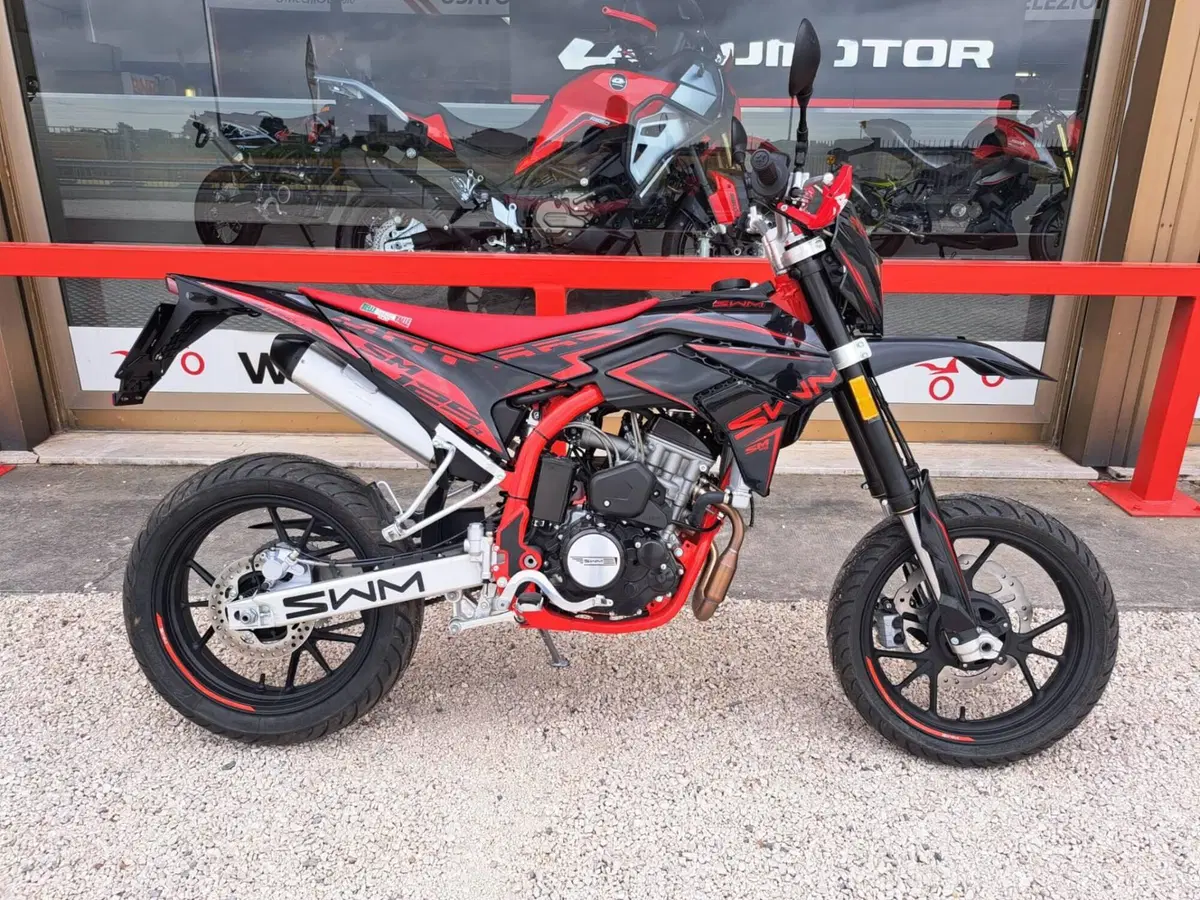 Swm SM 125 R (2025 - 26) (2)