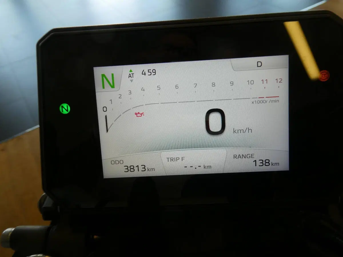 Yamaha MT-07 Y-AMT (2025 - 26) (3)