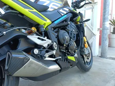 Triumph Street Triple 765 Moto2 (2026) usata