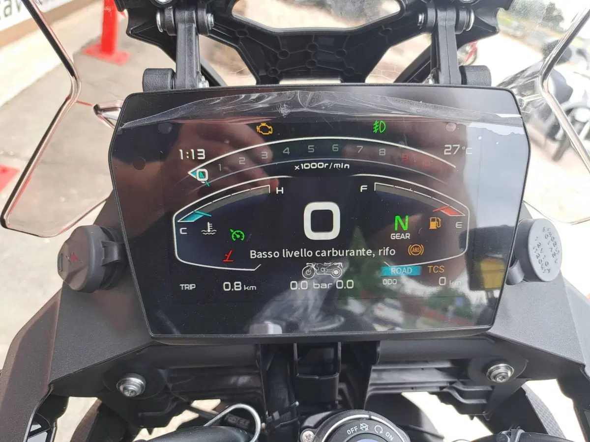 Voge Valico 900DSX (2024 - 26) (4)