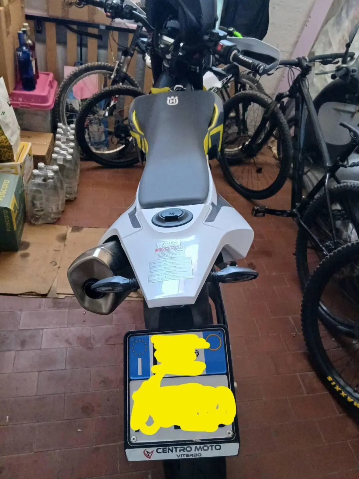 Husqvarna 701 Supermoto (2023 - 25) (4)