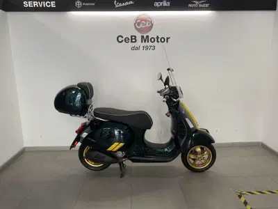 Vespa GTS 300 Super Racing Sixties Hpe (2021 - 22) usata