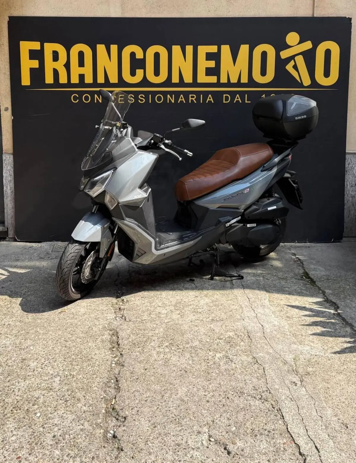 Sym Joyride 300 (2022 - 24) (3)