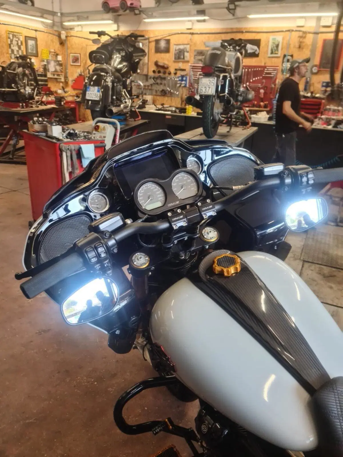 Harley-Davidson Road Glide Special (2021 - 23) (2)