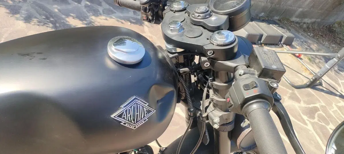 Archive Motorcycle AM 60 125 Cafe Racer (2022 - 25) (7)