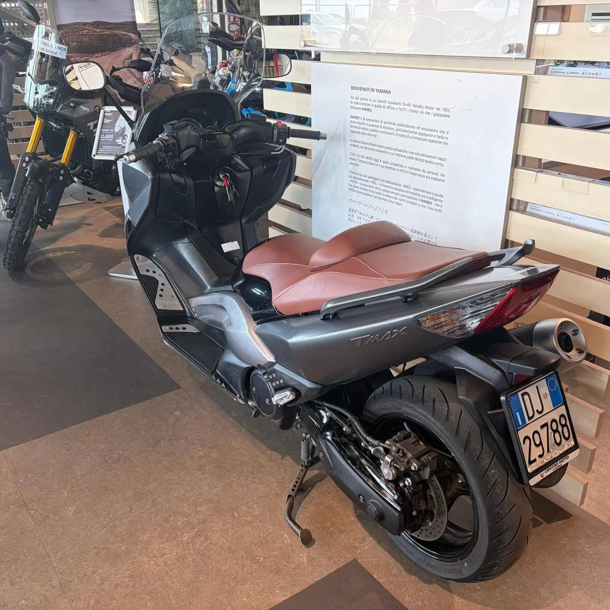 Yamaha T-Max 500 (2008 - 12) (10)