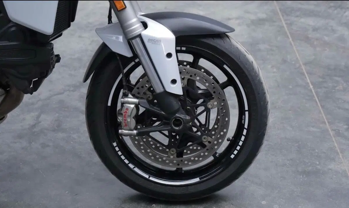 Ducati Multistrada 1200 S (2015 - 17) (8)