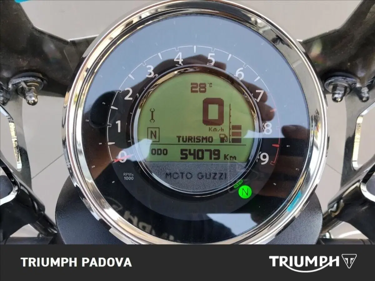 Moto Guzzi California 1400 Touring (2012 - 16) (13)