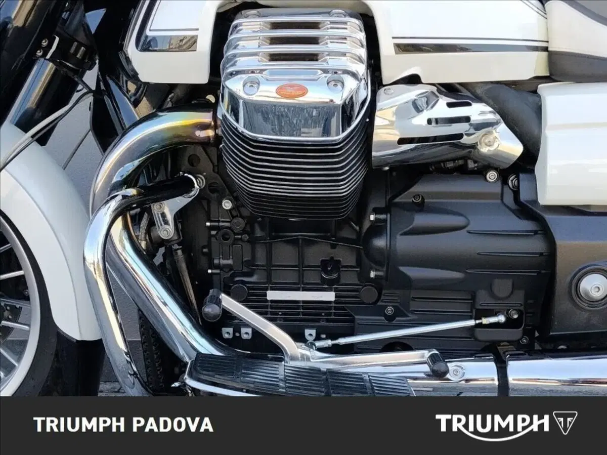 Moto Guzzi California 1400 Touring (2012 - 16) (8)