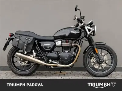 Triumph Street Twin 900 (2016) usata