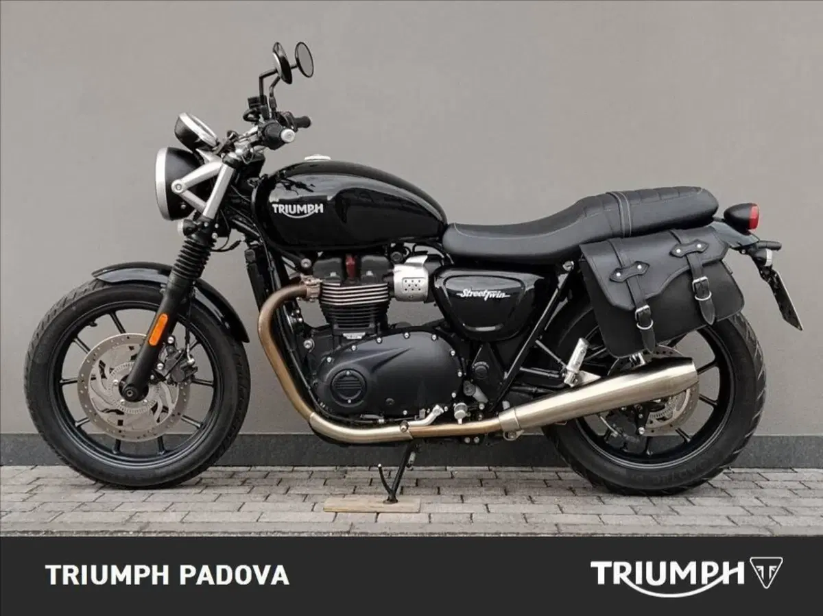 Triumph Street Twin 900 (2016) (11)
