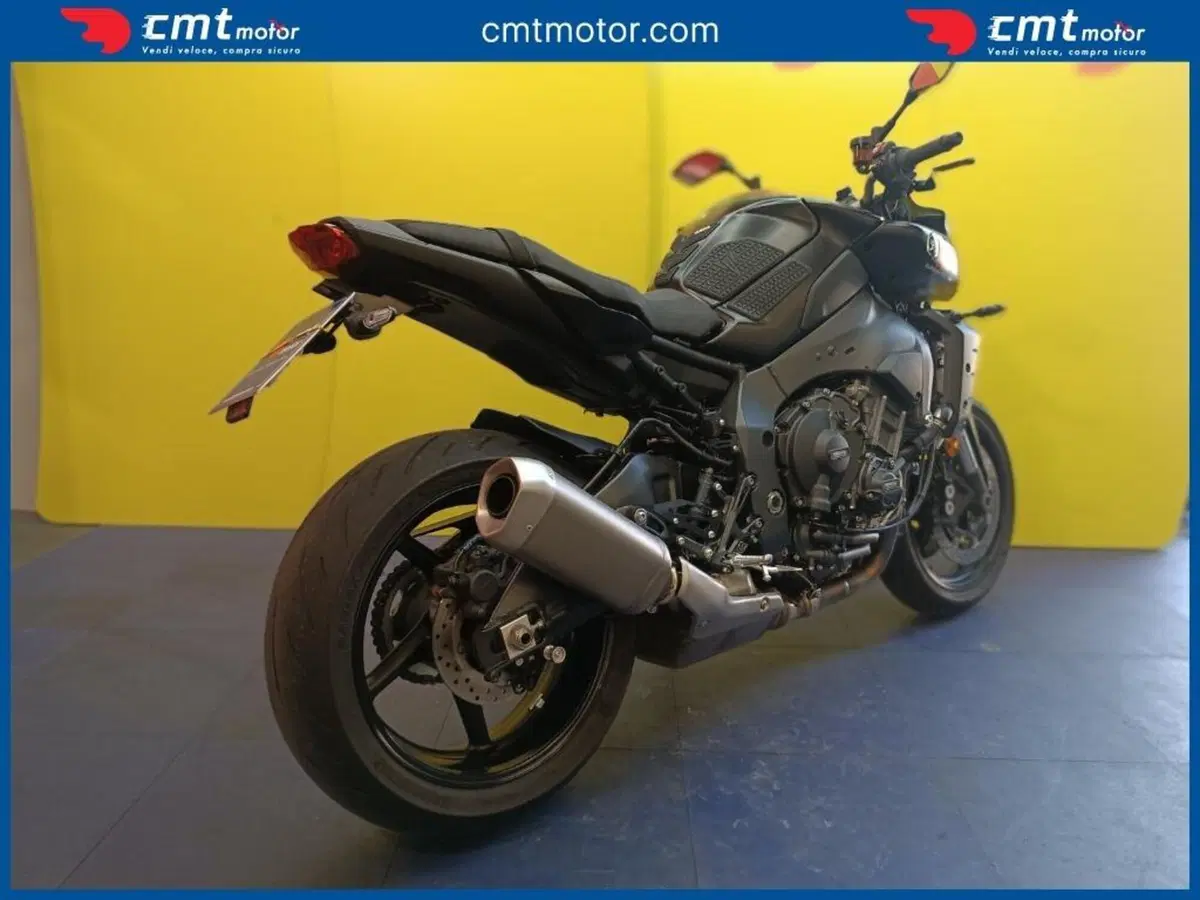 Yamaha MT-10 (2022 - 26) (4)