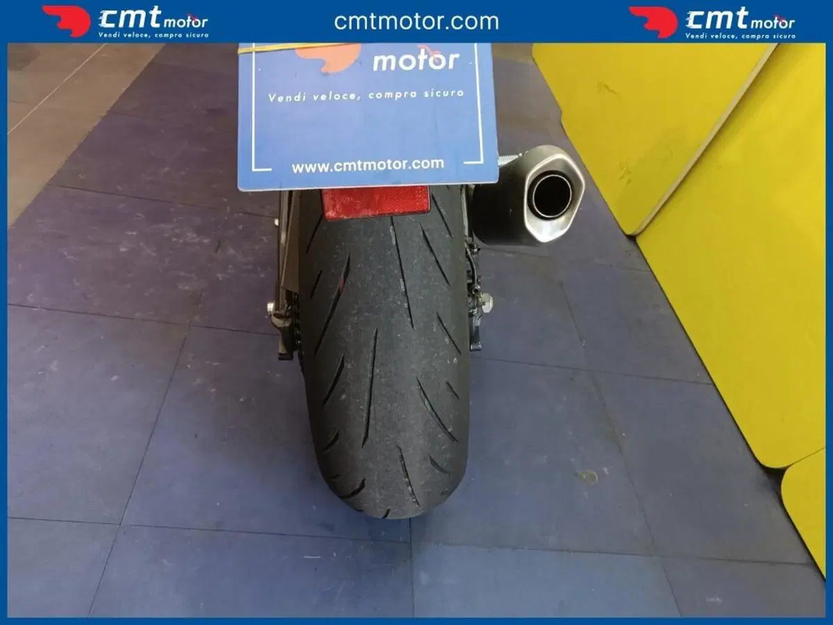 Yamaha MT-10 (2022 - 26) (12)