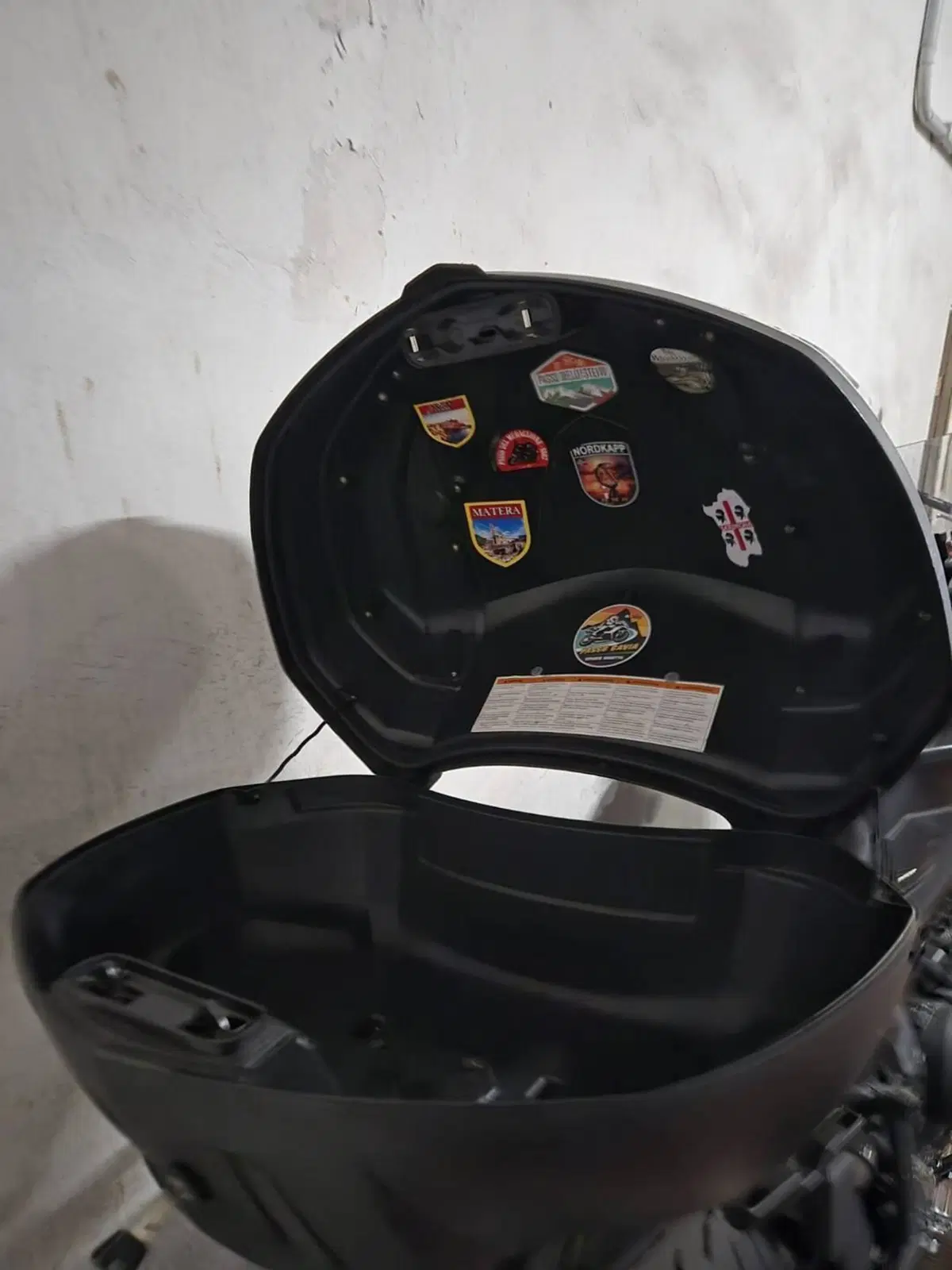 Bauletto 50 lt con schienalino Yamaha Tracer 9 (3)