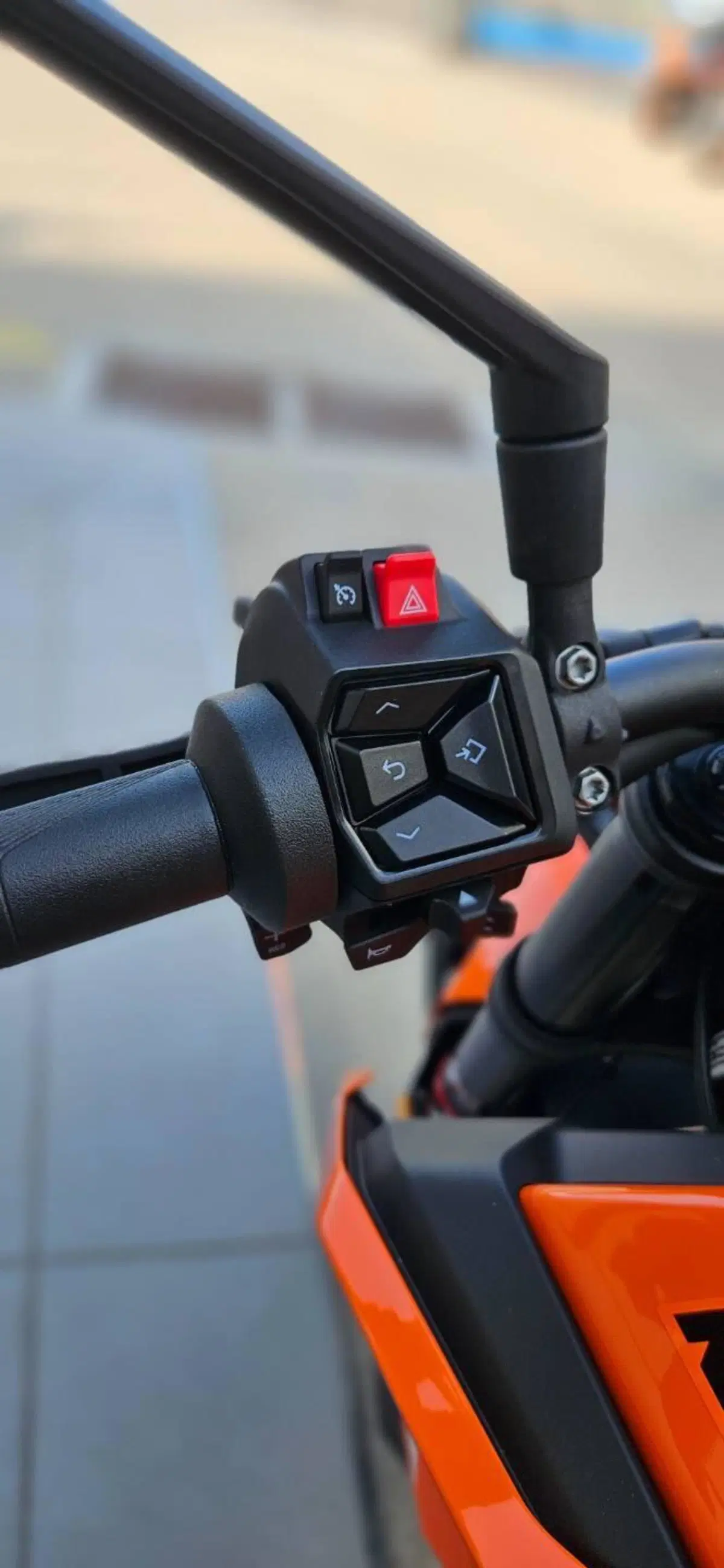 KTM 790 Duke (2027) (20)