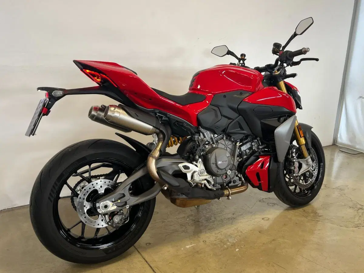 Ducati Streetfighter V2 (2025 - 26) (7)