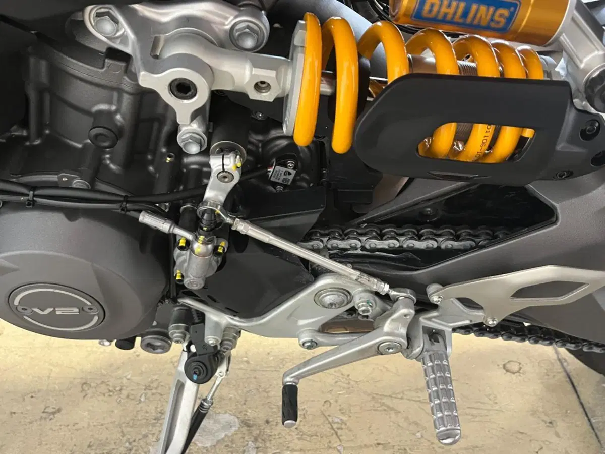 Ducati Streetfighter V2 (2025 - 26) (9)