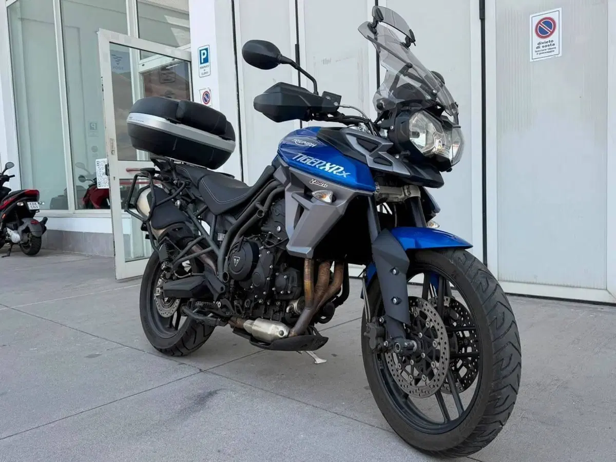 Triumph Tiger 800 XRx (2015 - 17) (4)