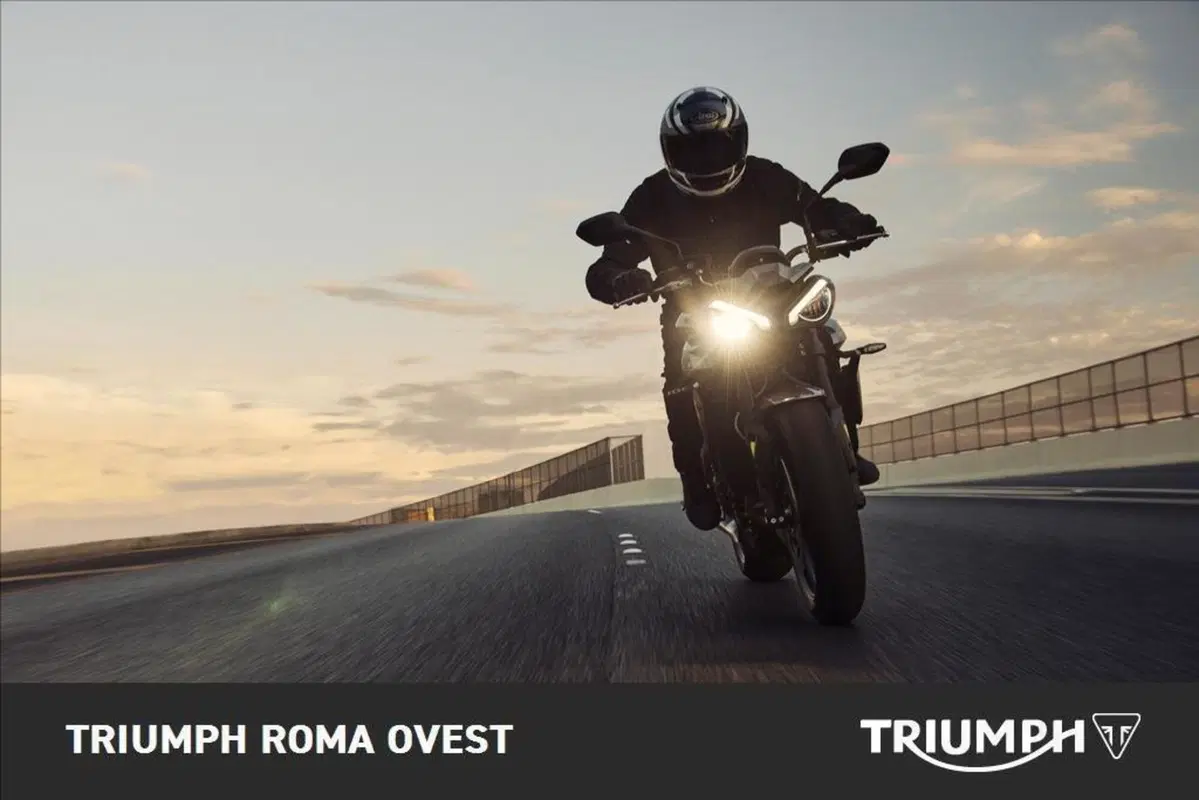 Triumph Street Triple 765 R (2023 - 26) (4)