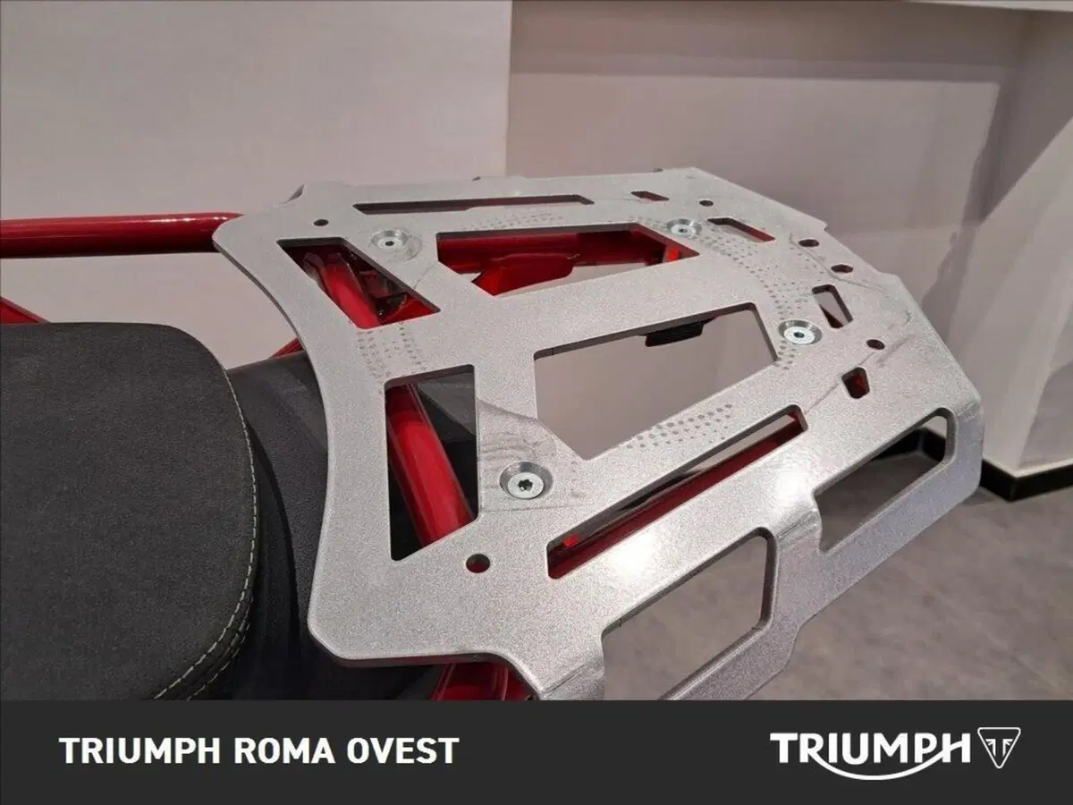Moto Guzzi V85 TT Evocative Graphics (2019 - 20) (14)
