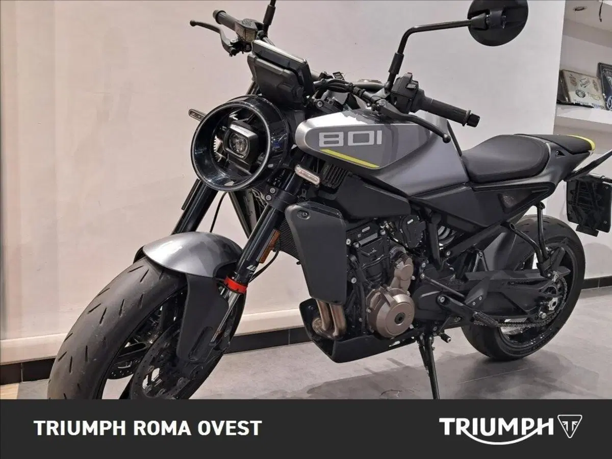 Husqvarna Vitpilen 801 L (2025 - 26) (11)