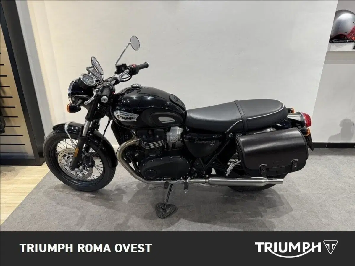 Triumph Bonneville T100 (2021 - 25) (7)