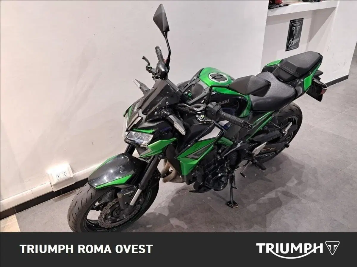 Kawasaki Z 900 (2021 - 24) (10)