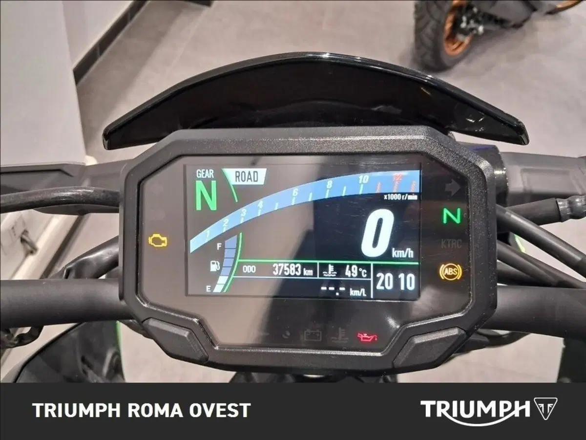Kawasaki Z 900 (2021 - 24) (8)