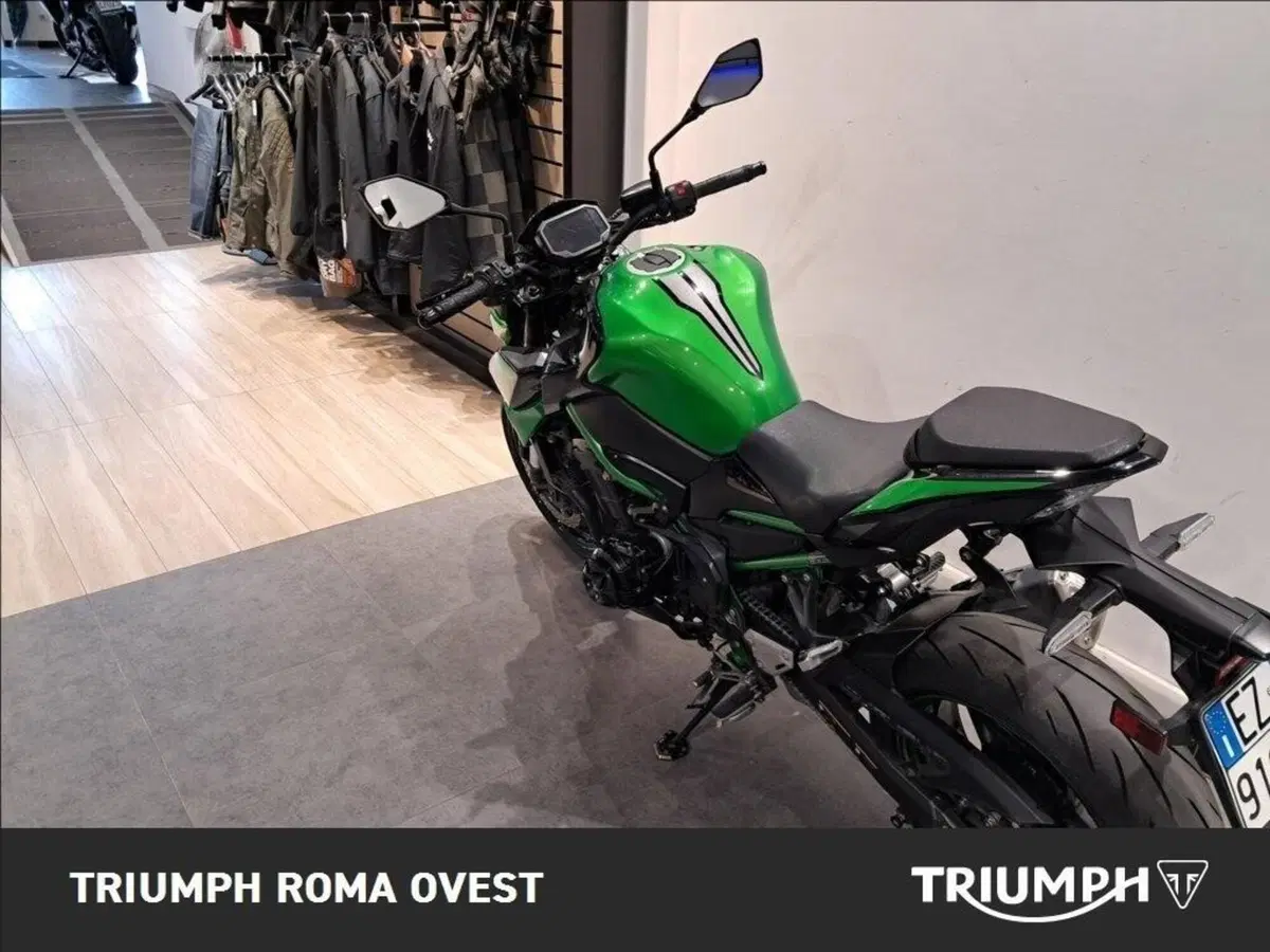 Kawasaki Z 900 (2021 - 24) (12)