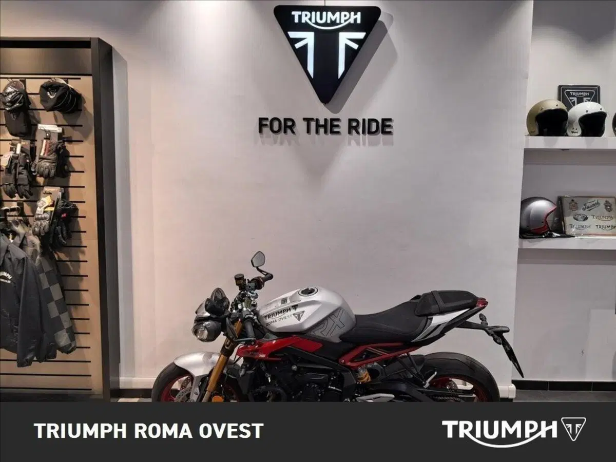 Triumph Street Triple 765 RX (2026)