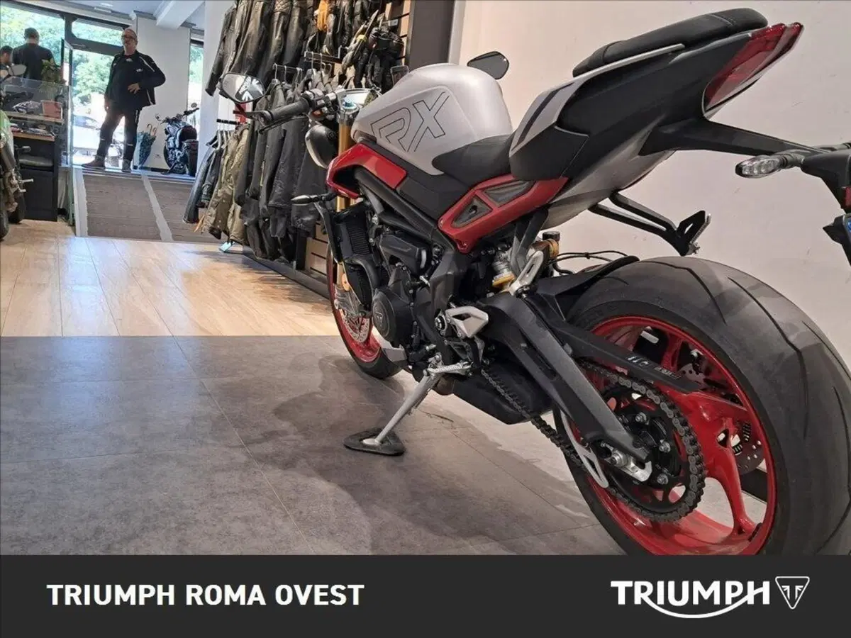 Triumph Street Triple 765 RX (2026) (4)