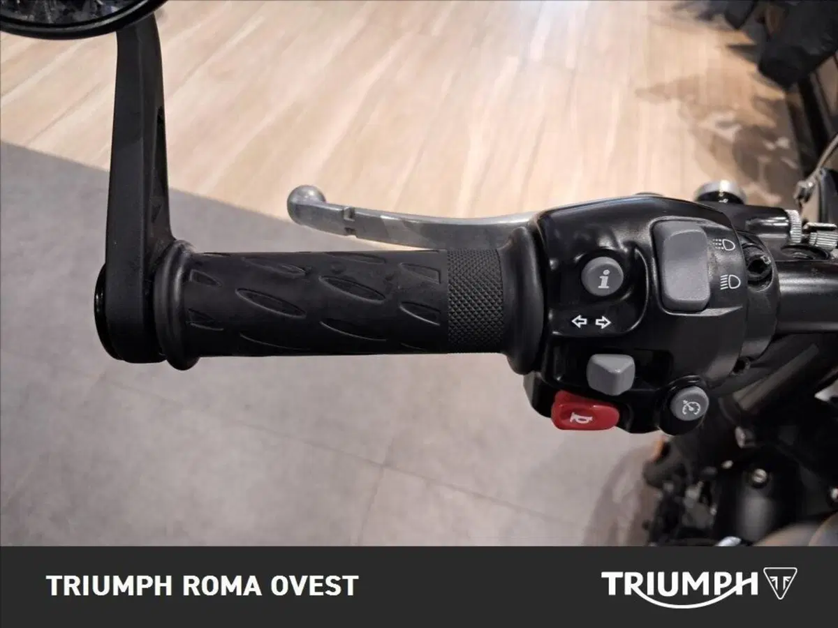Triumph Bonneville T120 Gold Line Edition (2022 - 23) (11)