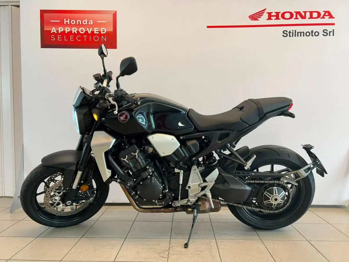 Honda CB 1000 R + Neo Sport Cafè (2019 - 20) (3)