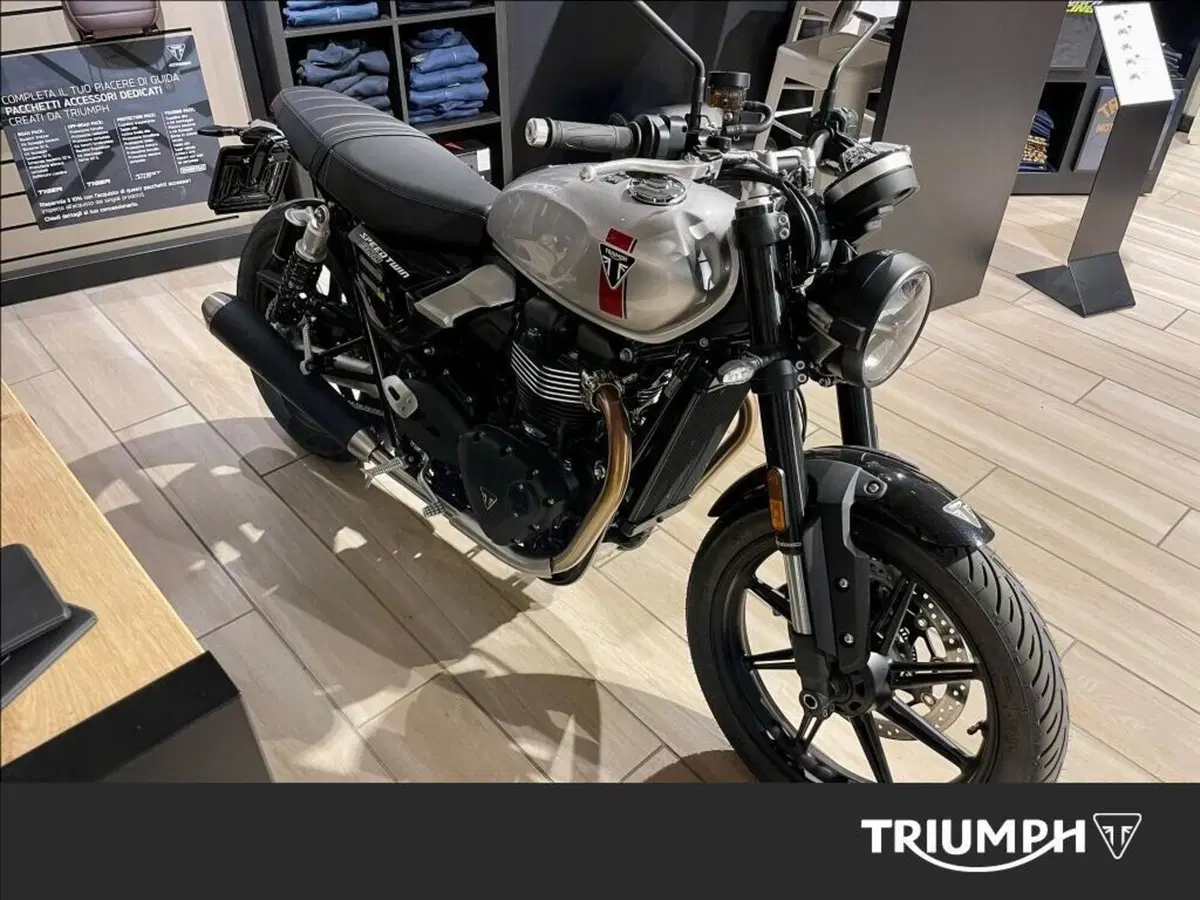 Triumph Speed Twin 900 (2025 - 26) (2)