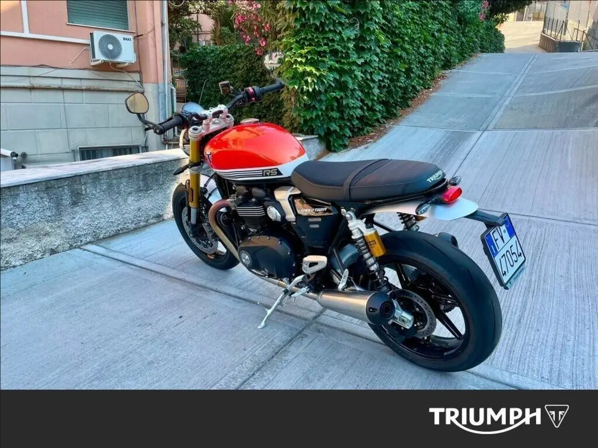 Triumph Speed Twin 1200 RS (2025 - 26) (4)