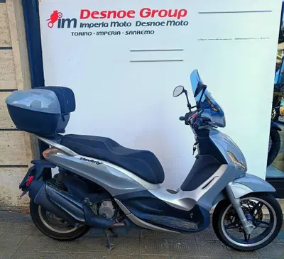 Piaggio Beverly 350 Tourer (2020) usata