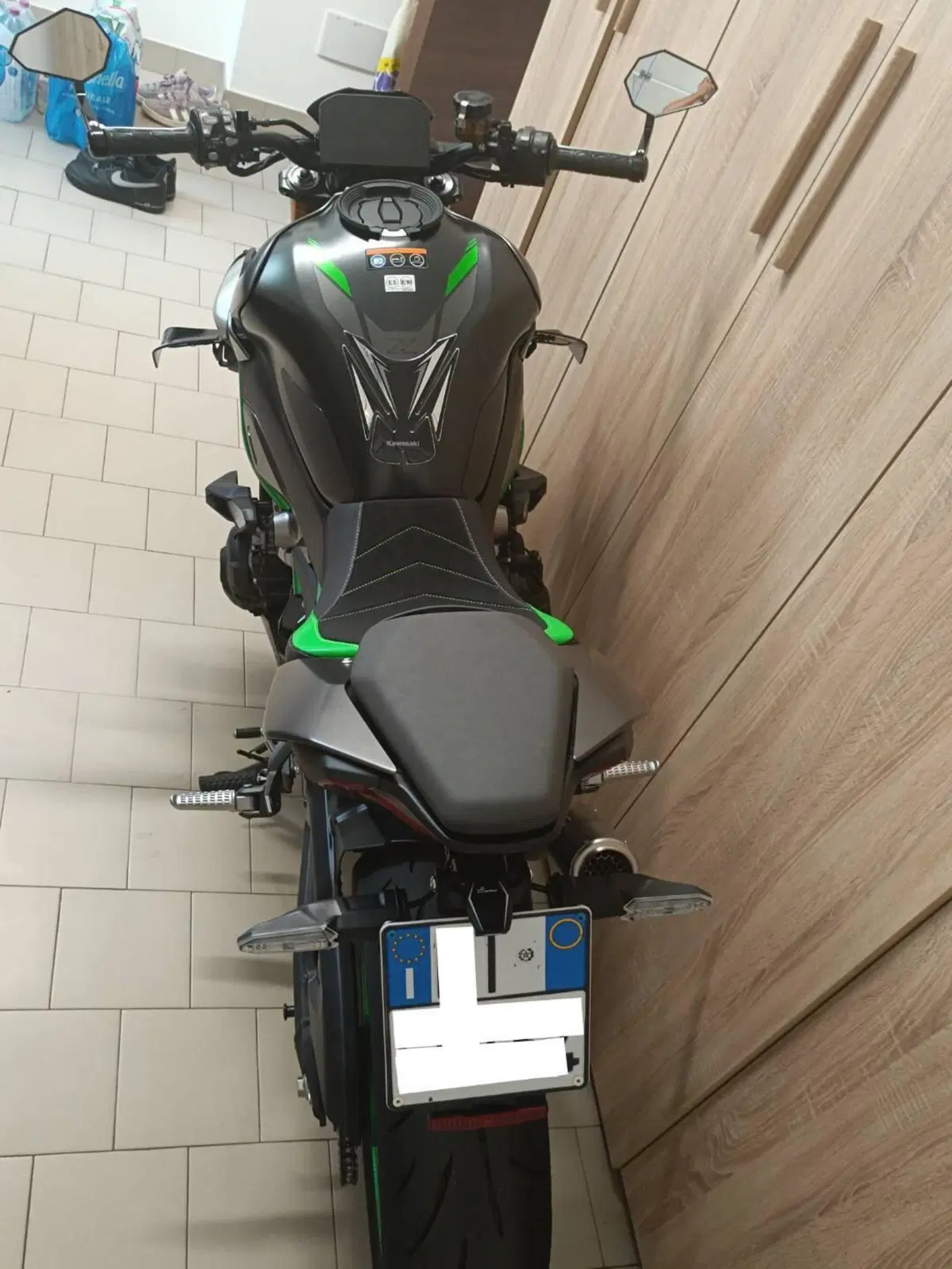 Kawasaki Z 900 SE (2025 - 26) (6)