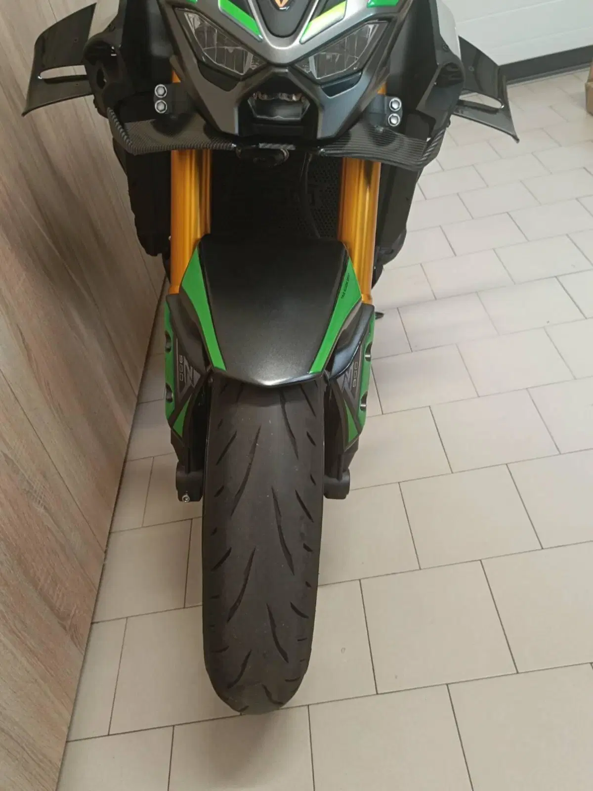 Kawasaki Z 900 SE (2025 - 26) (7)