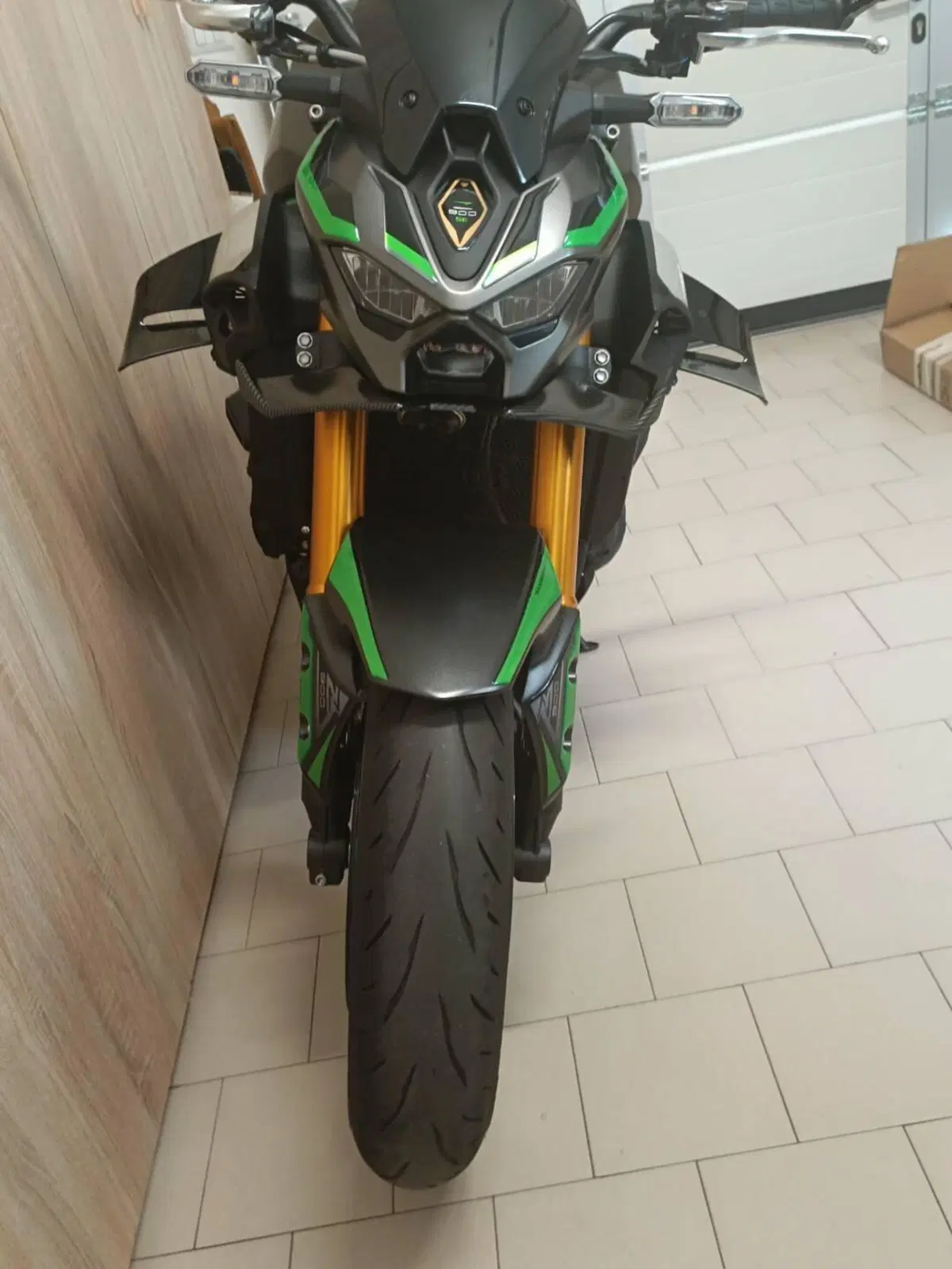 Kawasaki Z 900 SE (2025 - 26) (8)