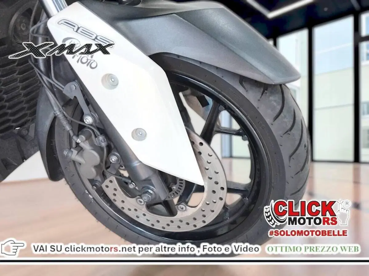 Yamaha X-Max 300 ABS (2017 - 20) (15)