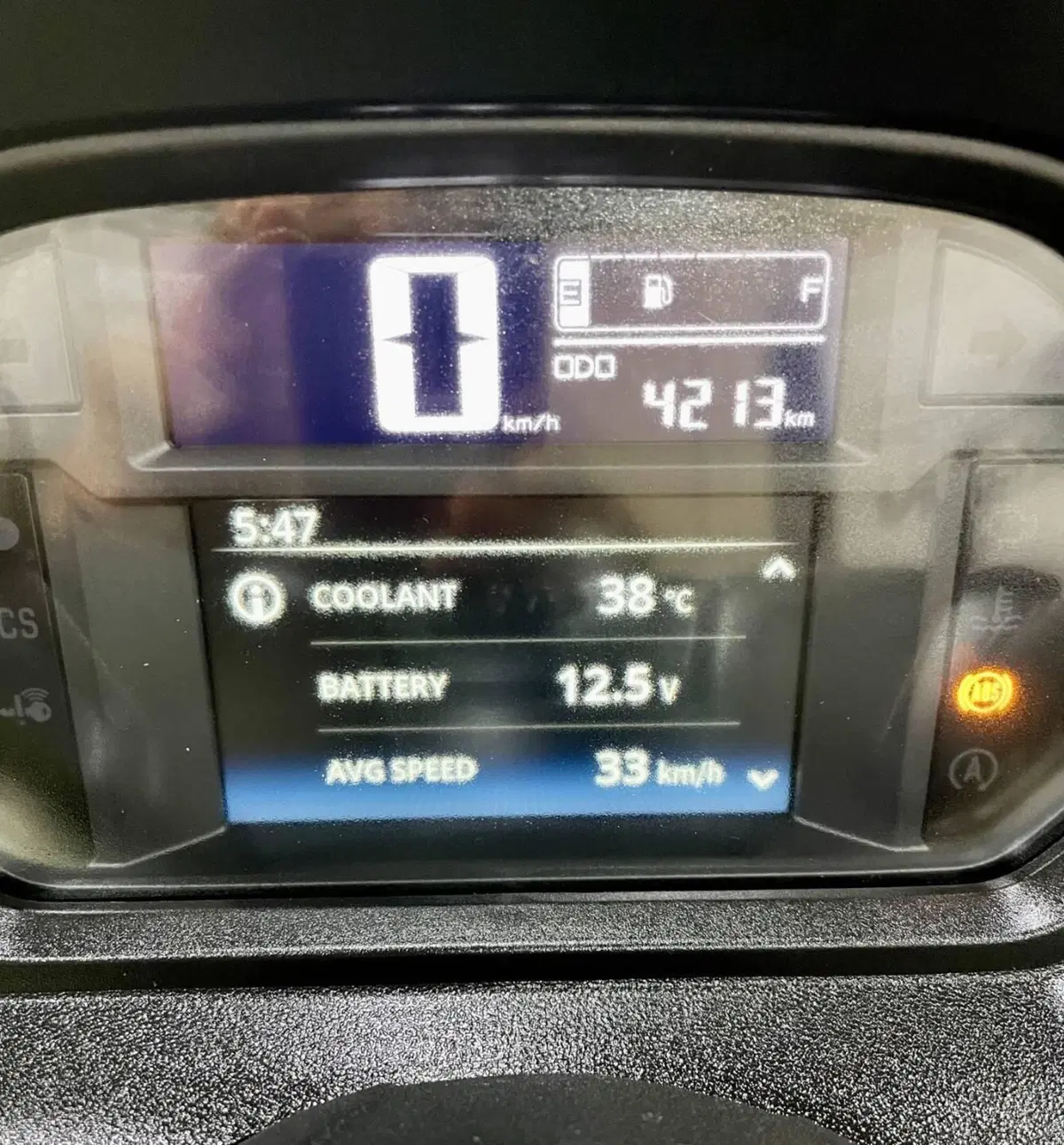 Yamaha N-Max 125 Tech Max (2025 - 26) (4)
