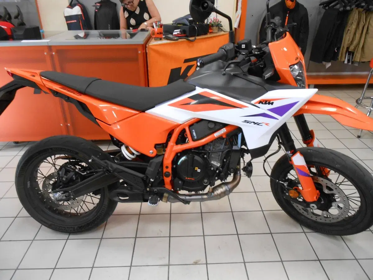 KTM 390 SMC R (2025 - 26)