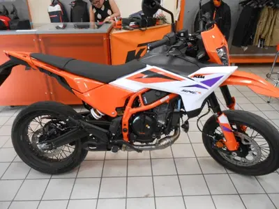 KTM 390 SMC R (2025 - 26) usata