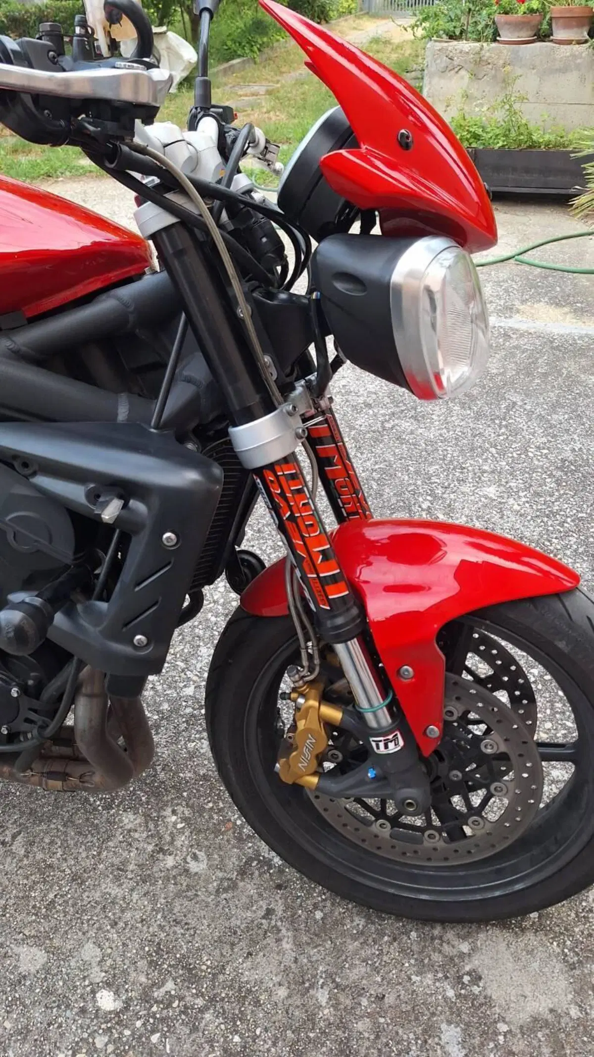 Triumph Street Triple R (2009 - 12) (5)