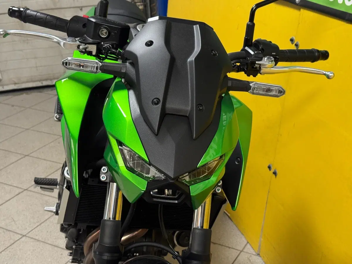 Kawasaki Z 650 S (2026) (7)