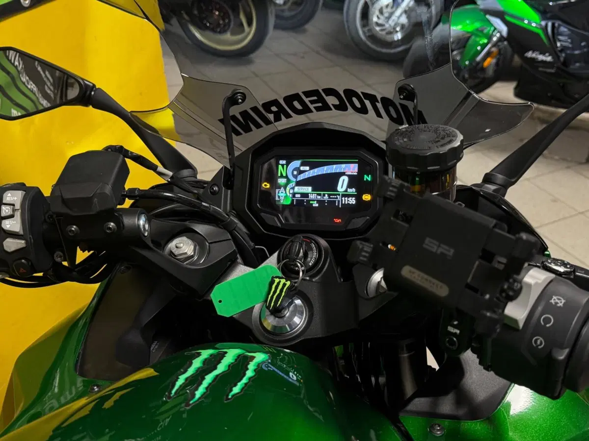 Kawasaki Ninja 1100 SX SE Tourer (2025 - 26) (5)