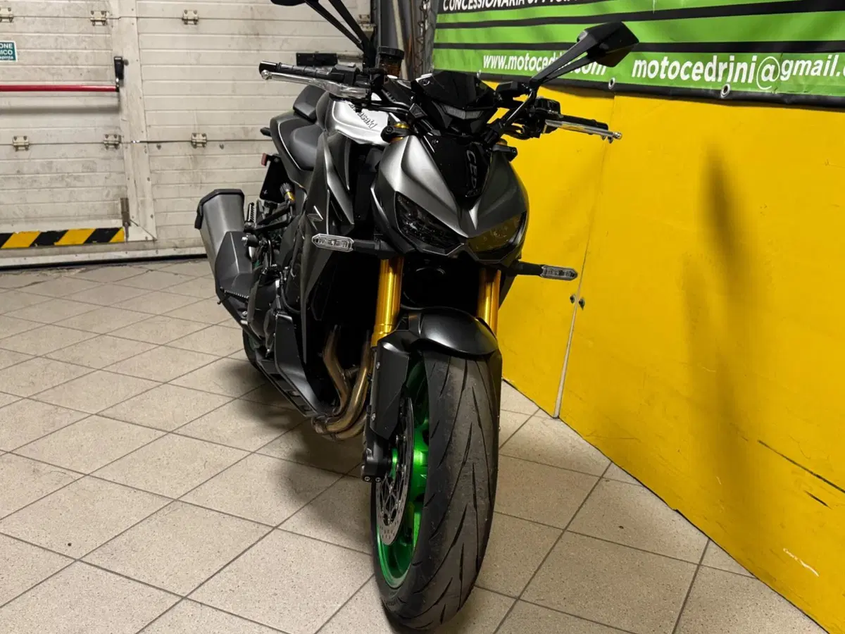 Kawasaki Z 1100 SE (2026) (7)