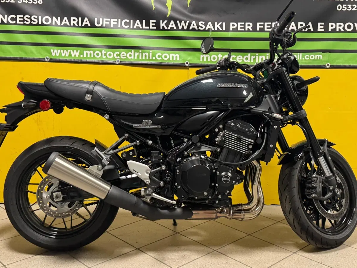 Kawasaki Z 900 RS Black Ball Edition (2026) (6)